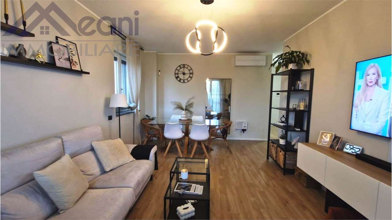 Immagine 8 di Appartamento in vendita  in Via MONETA a Opera