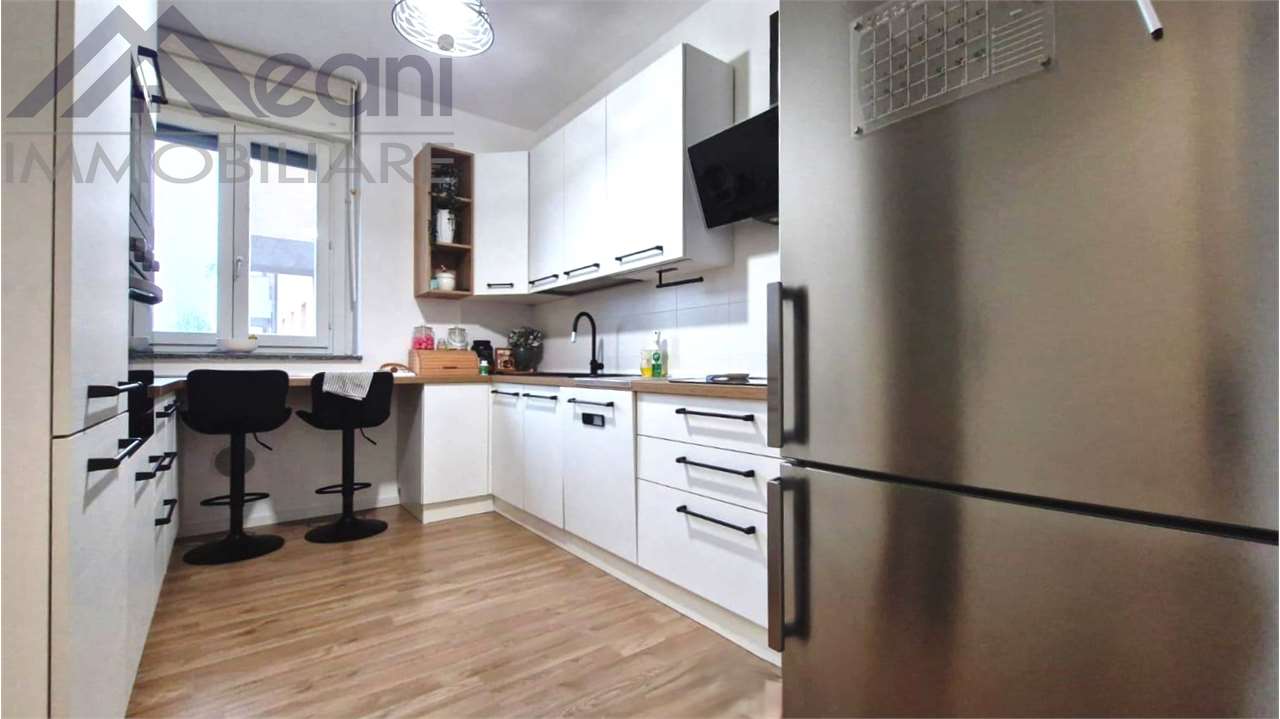 Immagine 11 di Appartamento in vendita  in Via MONETA a Opera