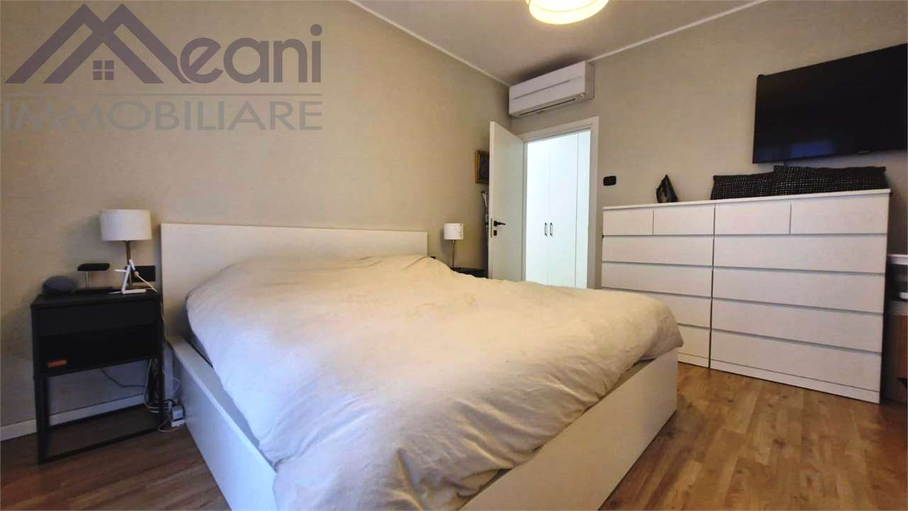 Immagine 23 di Appartamento in vendita  in Via MONETA a Opera