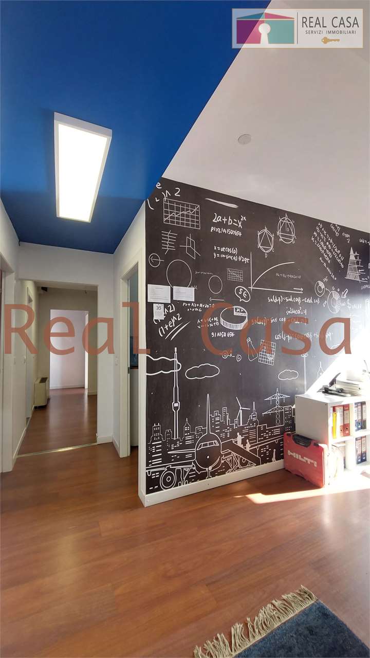 Foto annuncio 24