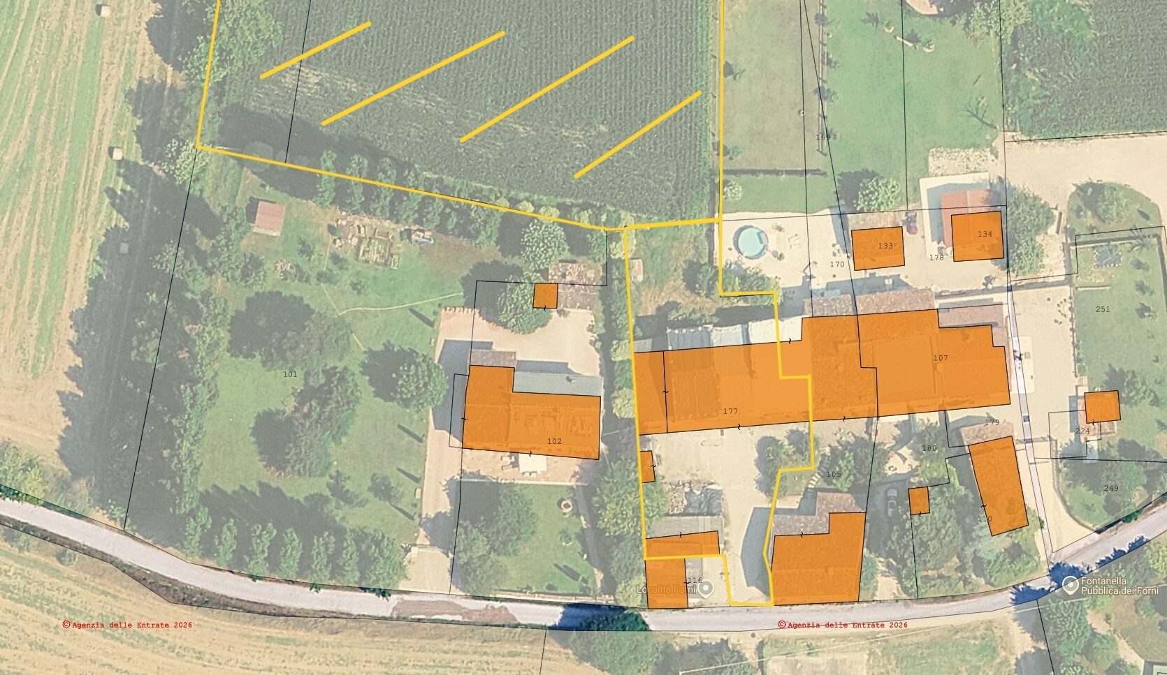 Immagine 15 di Casa colonica in vendita  in località Forni  - Castellaro Lagusello 50 a Casalmoro