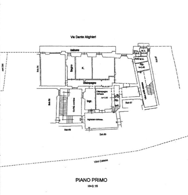 Immagine 17 di Appartamento in vendita  in Piazza Luca da Penne 50 a Penne