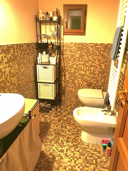 Immagine 4 di Appartamento in vendita  in PIAZZA DANTE ALIGHIERI a Borgo San Lorenzo