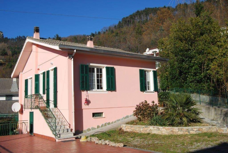 casa indipendente in vendita a Magliolo in zona Canova