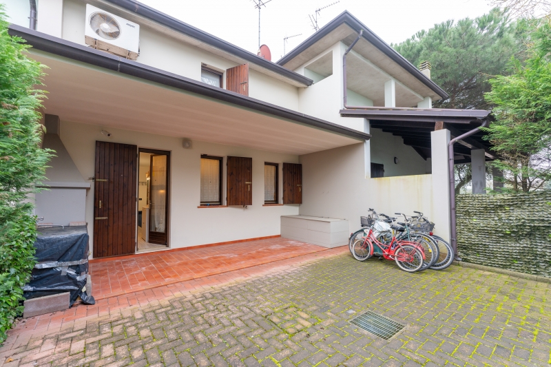 Immagine 26 di Villetta a schiera in vendita  a Comacchio