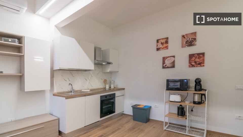 Immagine 6 di Ufficio in affitto  in Via Maria Malibran a Firenze