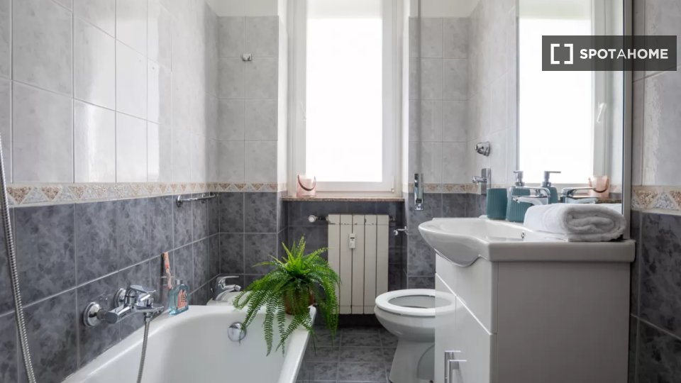 Immagine 6 di Appartamento in affitto  in Via Ludovico Ariosto a Rozzano