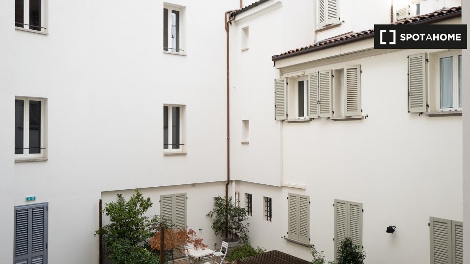 Immagine 11 di Appartamento in affitto  in Via Irnerio a Bologna