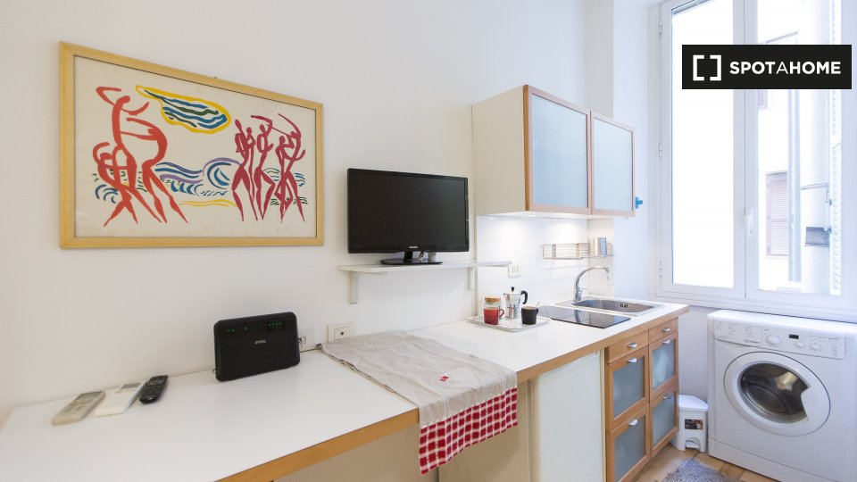 Immagine 9 di Appartamento in affitto  in Via Pompeo Magno a Roma