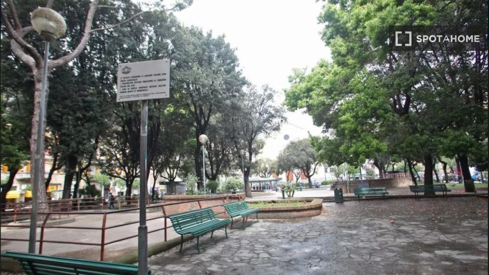 Immagine 13 di Camera condivisa in affitto  in Piazza Giovanni Martinez a Genova