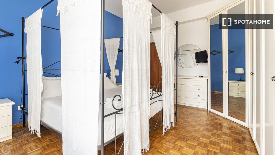 Immagine 11 di Appartamento in affitto  in Via Duccio di Boninsegna a Bologna