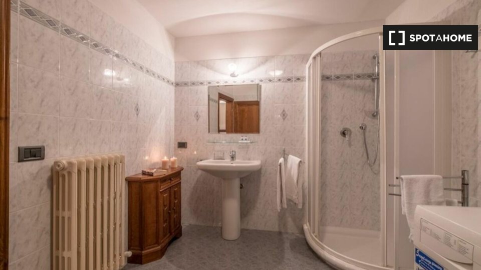 Immagine 7 di Appartamento in affitto  in P.za della Signoria a Firenze