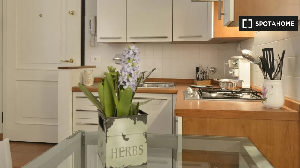 Immagine 3 di Appartamento in affitto  in Via Miramonte a Bologna