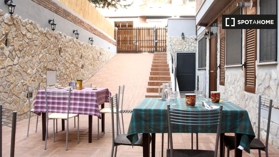 Immagine 16 di Appartamento in affitto  in Via Filippo Bernardini a Roma