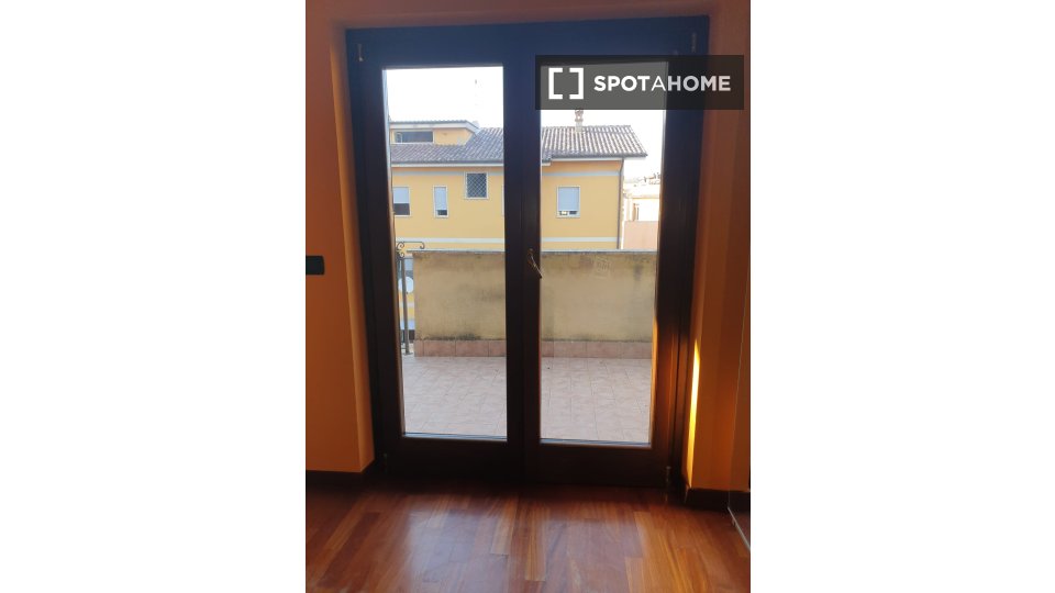 Immagine 17 di Appartamento in affitto  in Via Napoli a Canale Monterano