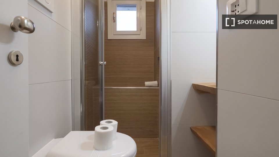 Immagine 16 di Appartamento in affitto  in Viale Certosa a Milano