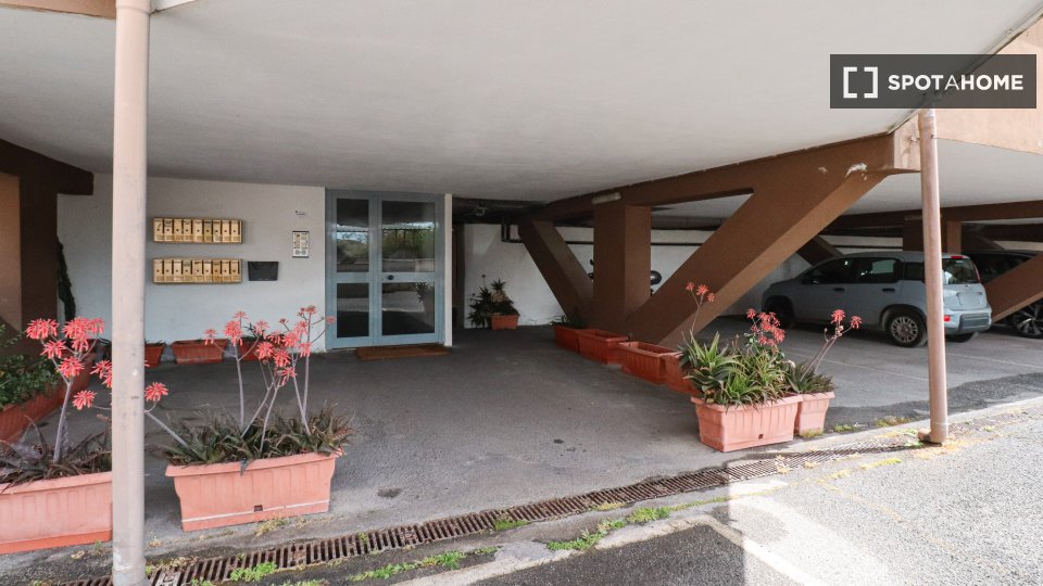 Immagine 2 di Appartamento in affitto  in Via dei Malatesta a Roma