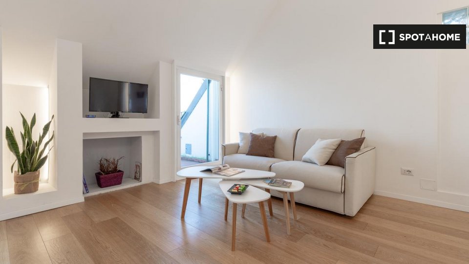 Immagine 3 di Appartamento in affitto  in Viale Papiniano a Milano