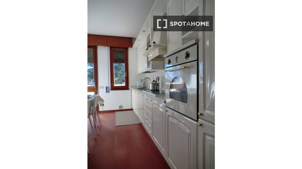 Immagine 12 di Camera condivisa in affitto  in via Vecchia a Padova