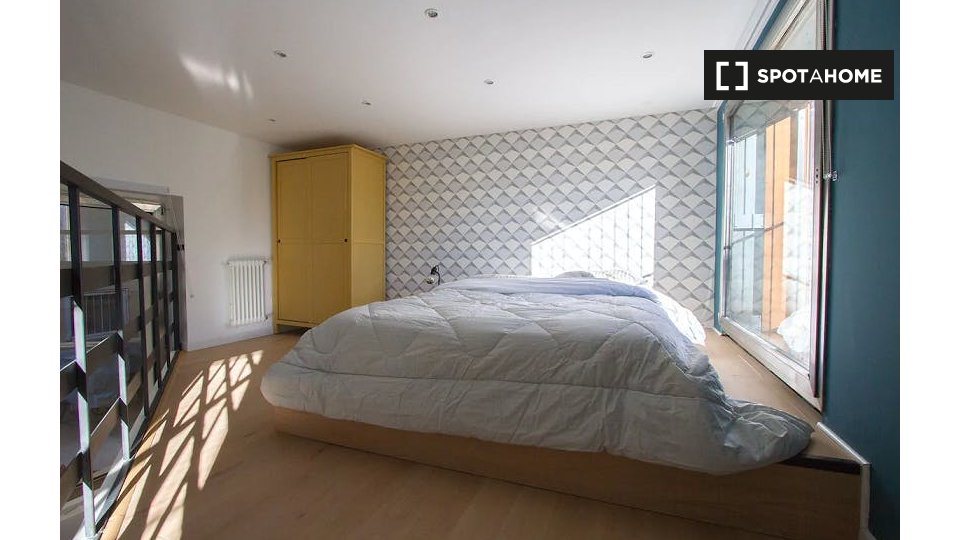 Immagine 9 di Ufficio in affitto  in Via Gaetano de Castillia a Milano