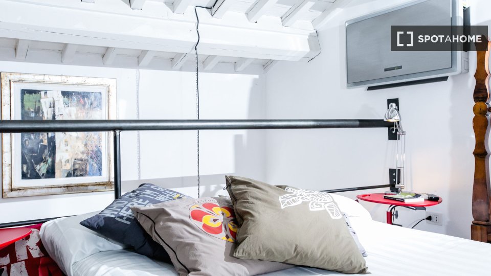 Immagine 13 di Appartamento in affitto  in Via del Porto a Roma