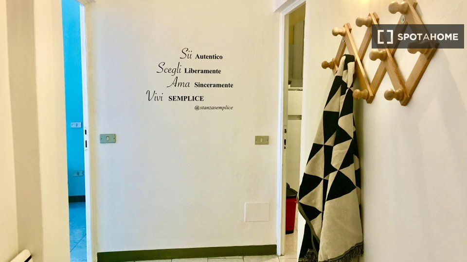 Immagine 19 di Camera condivisa in affitto  in Via del Ponte Rosso a Firenze