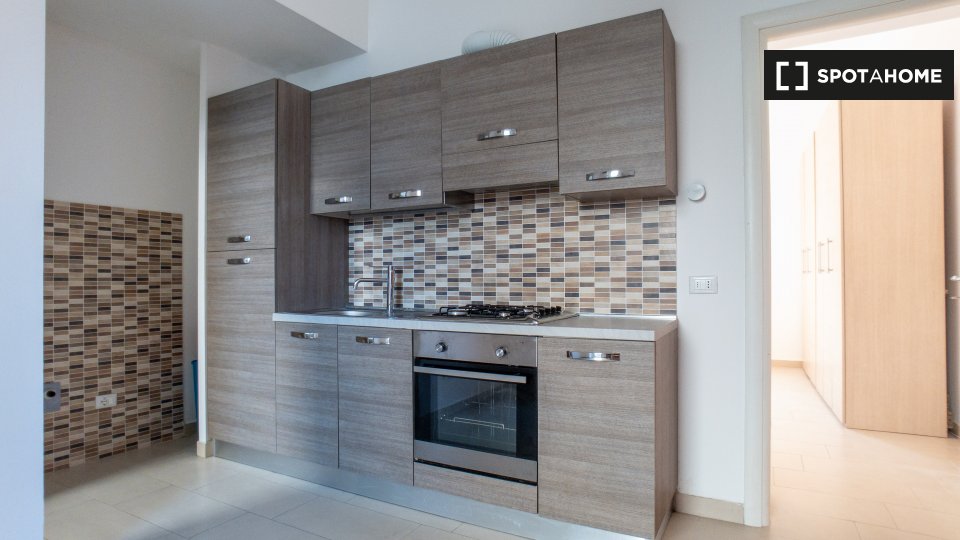 Immagine 19 di Appartamento in affitto  in Via Volvinio a Milano