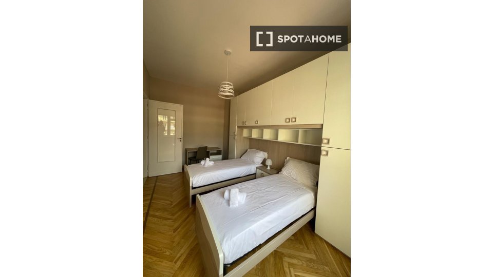 Immagine 12 di Appartamento in affitto  in Piazza della Repubblica a Torino