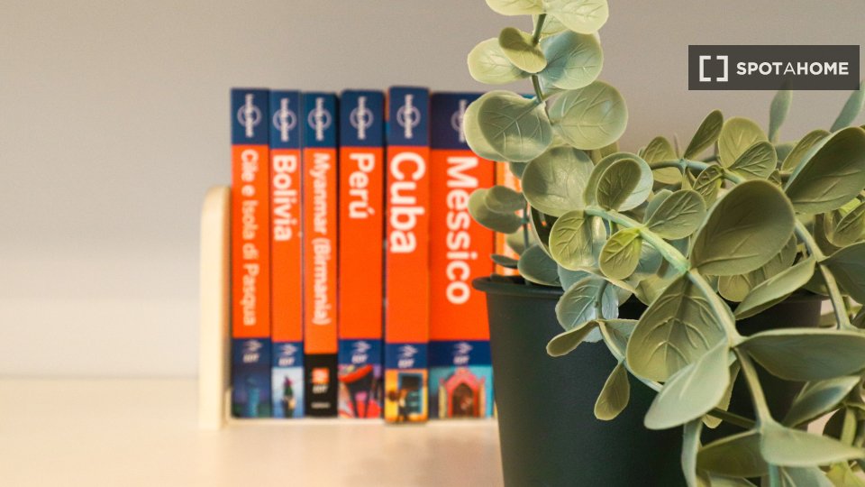 Immagine 17 di Appartamento in affitto  in Via dei Malatesta a Roma