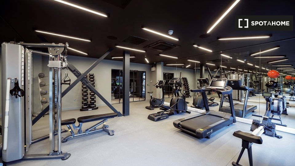 Immagine 8 di Ufficio in affitto  in King's Stables Rd a Old Town