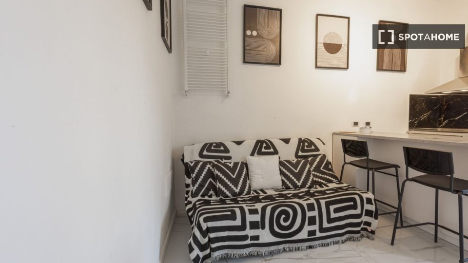 Immagine 2 di Appartamento in affitto  in Via Guelfa a Firenze