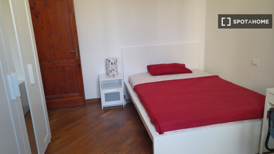 Immagine 18 di Camera condivisa in affitto  in Via Giambattista Lulli a Firenze