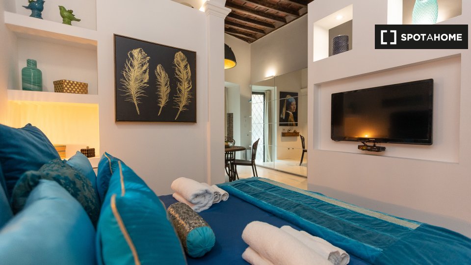 Immagine 15 di Ufficio in affitto  in Via Giulia a Roma