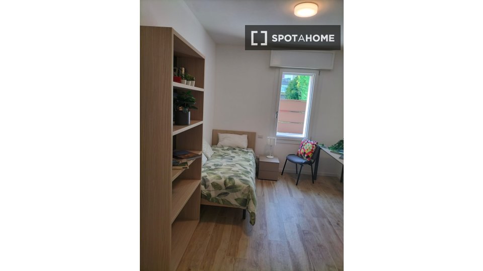 Immagine 10 di Camera condivisa in affitto  in Via Domenico Turazza a Padova