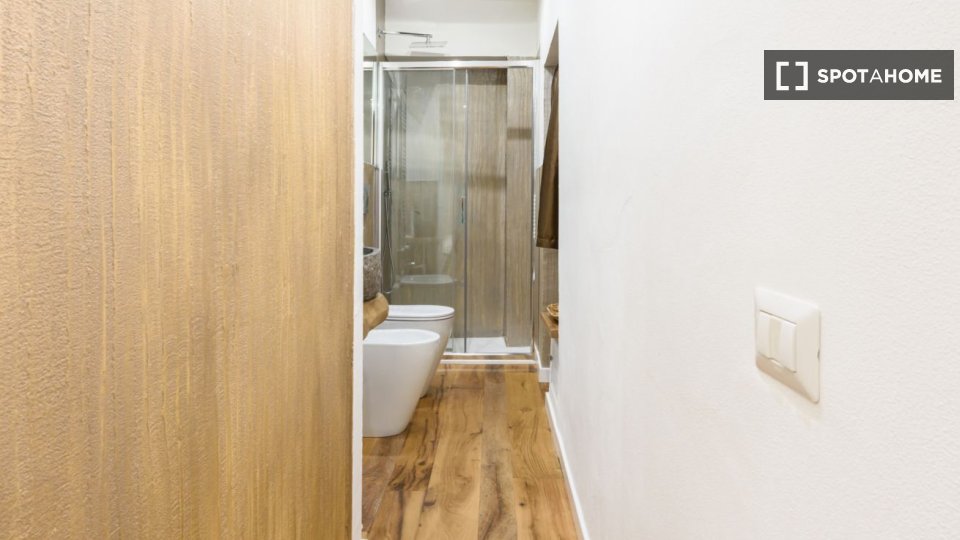 Immagine 12 di Appartamento in affitto  in Via Santa Maria a Firenze