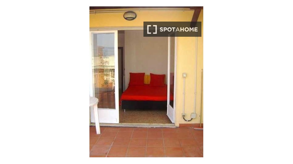 Immagine 3 di Appartamento in affitto  in Via Oletta a Roma