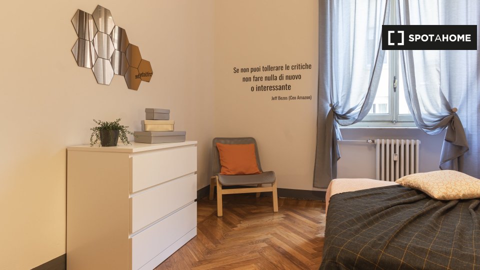 Immagine 11 di Camera condivisa in affitto  in Via Stefano Maria Clemente a Torino