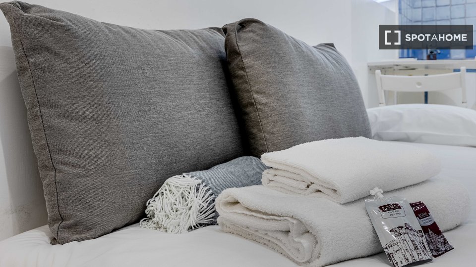 Immagine 12 di Ufficio in affitto  in Via Chiana a Roma