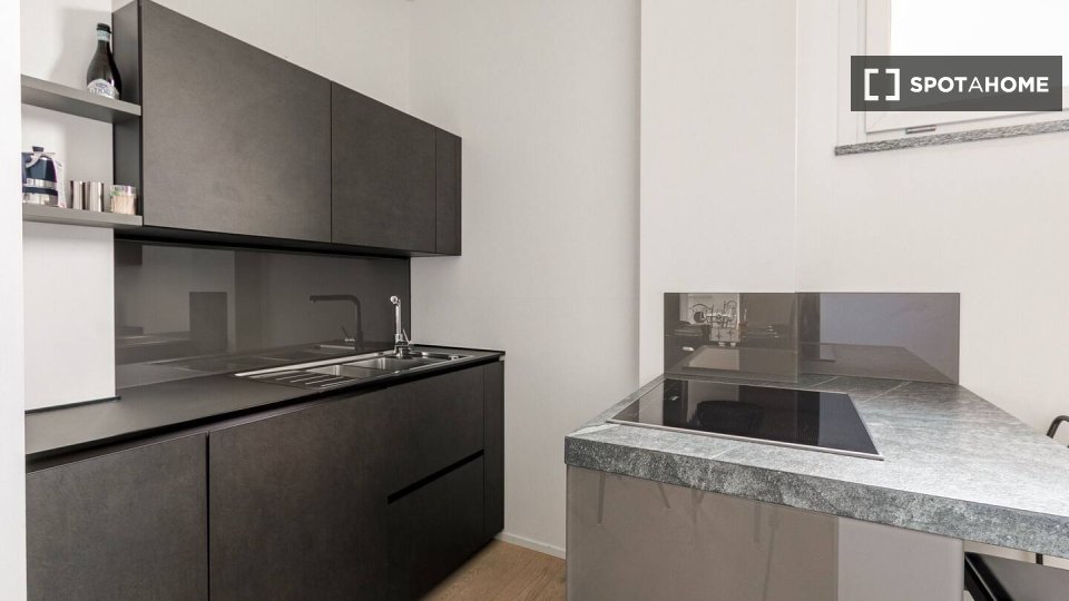 Immagine 19 di Appartamento in affitto  in Via Uberto Visconti di Modrone a Milano