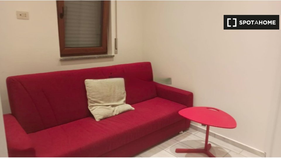 Immagine 5 di Appartamento in affitto  in Via Antonio Pane a Roma