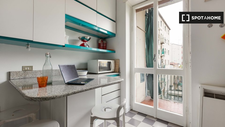 Immagine 11 di Appartamento in affitto  in Via Teodosio a Milano