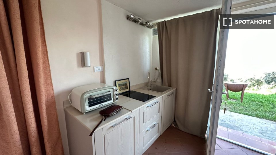 Immagine 10 di Appartamento in affitto  in Via Acciaio e Agnolaccio a Pistoia