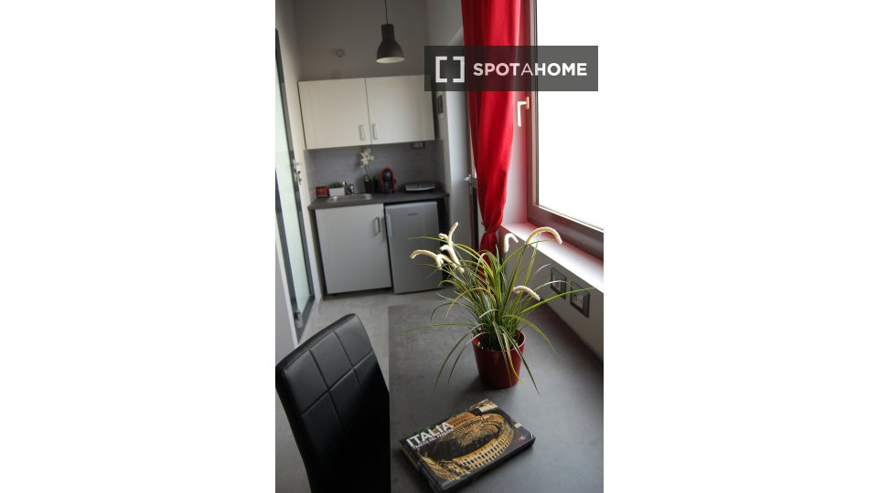 Immagine 4 di Ufficio in affitto  in Via Alberto Amerani a Roma