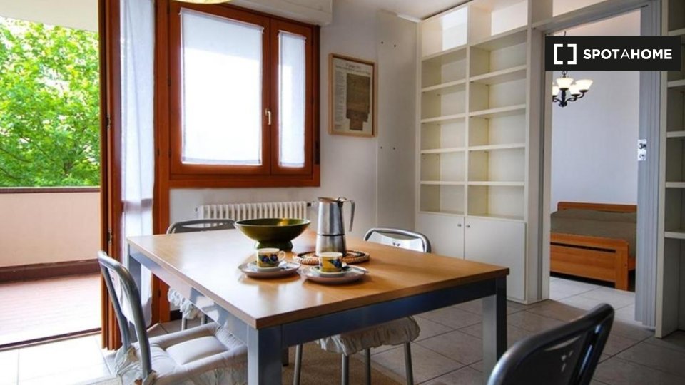 Immagine 4 di Appartamento in affitto  in Via Mario Fantin a Bologna