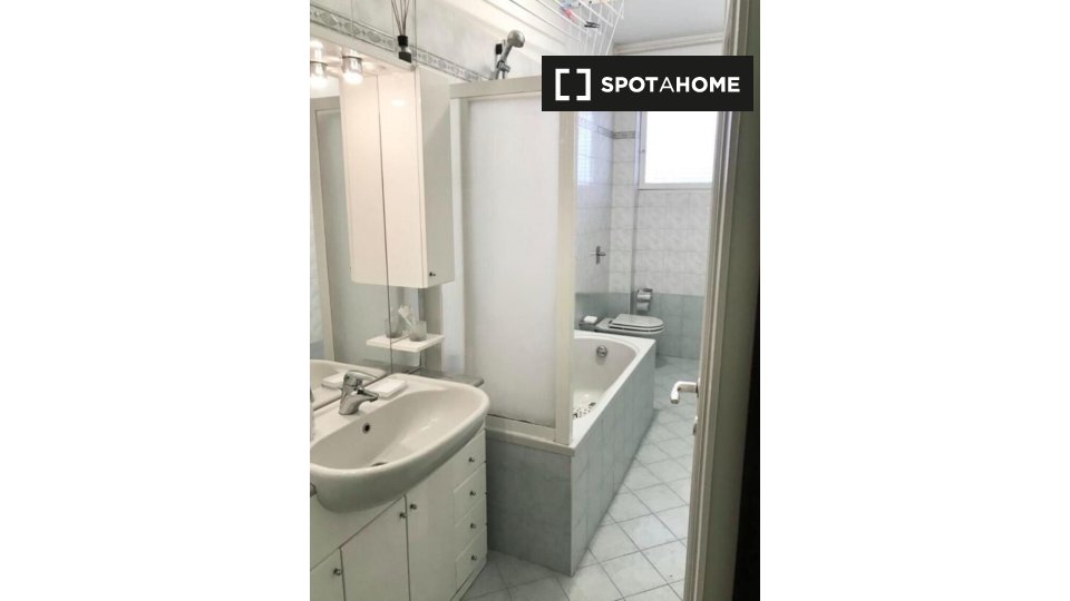 Immagine 4 di Appartamento in affitto  in Via Antonio Cechov a Milano