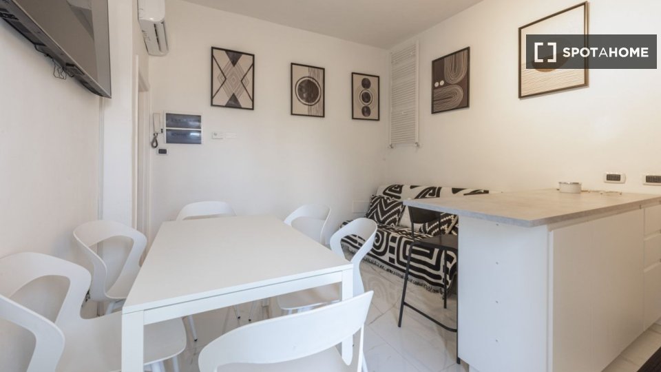 Immagine 3 di Appartamento in affitto  in Via Guelfa a Firenze