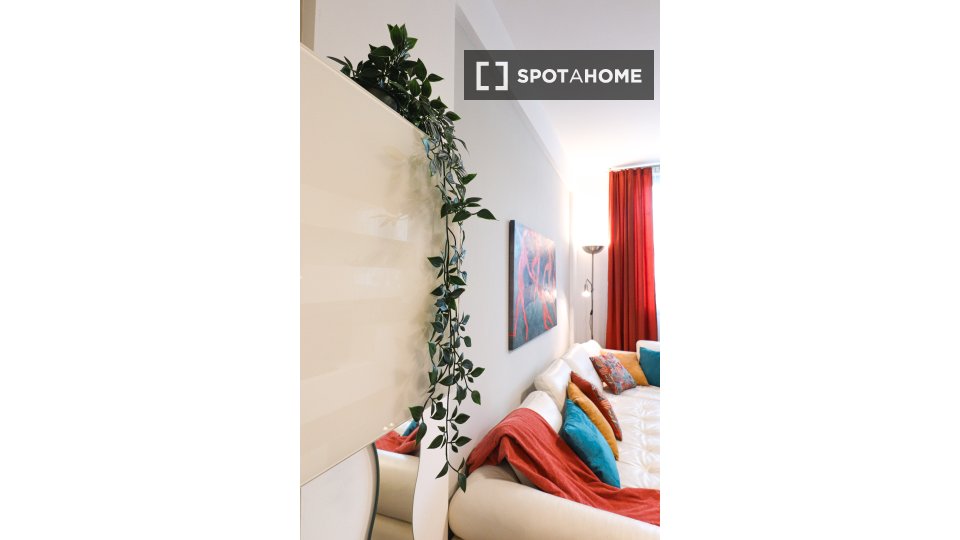 Immagine 13 di Appartamento in affitto  in Via dei Malatesta a Roma