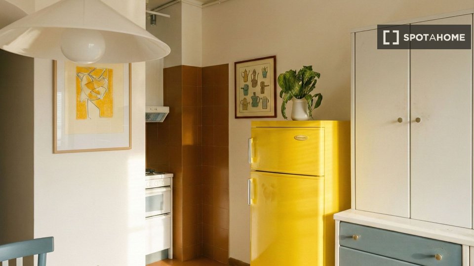 Immagine 6 di Appartamento in affitto  in Corso S. Gottardo a Milano