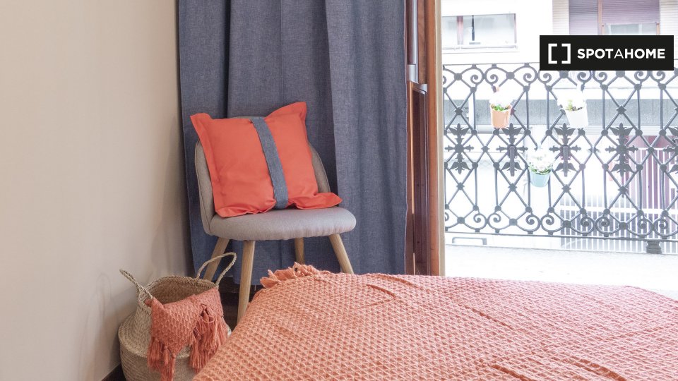 Immagine 10 di Camera condivisa in affitto  in Via Principi d'Acaja a Torino