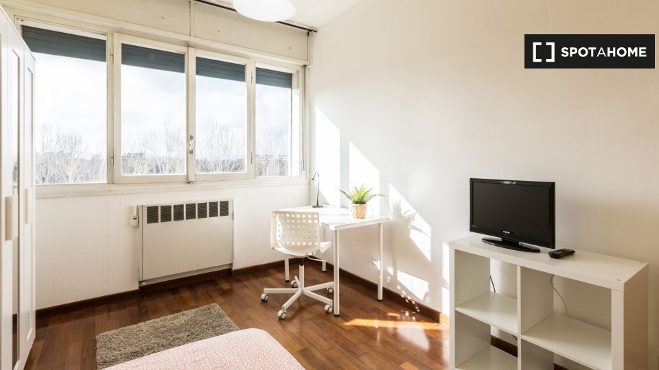 Immagine 13 di Camera condivisa in affitto  in Via Massimo Gorki a Bologna